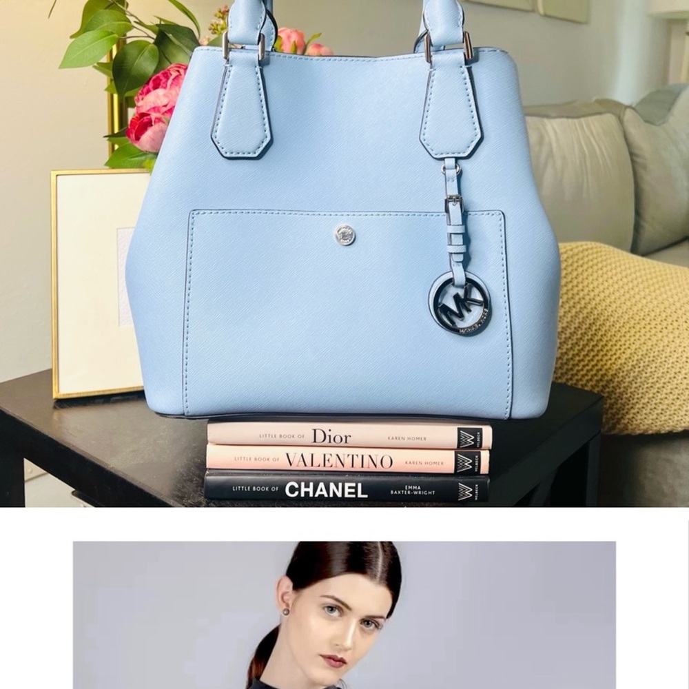 Michael Kors Saffiano Leather Greenwich Bag Powder Blue - Picture 2 of 7